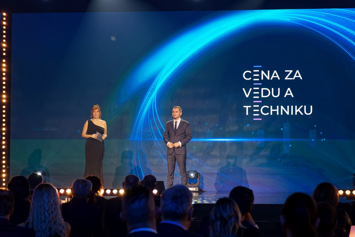 Cena za vedu a techniku – štátny tajomník MŠVVaŠ SR Róbert Zsembera