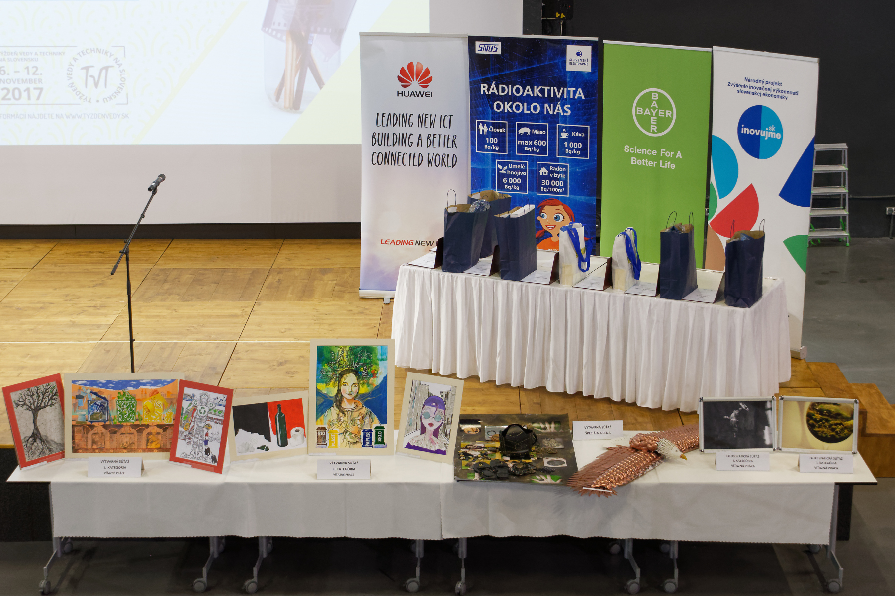 Odovzdávanie cien výhercom súťaží v rámci TVT 2017